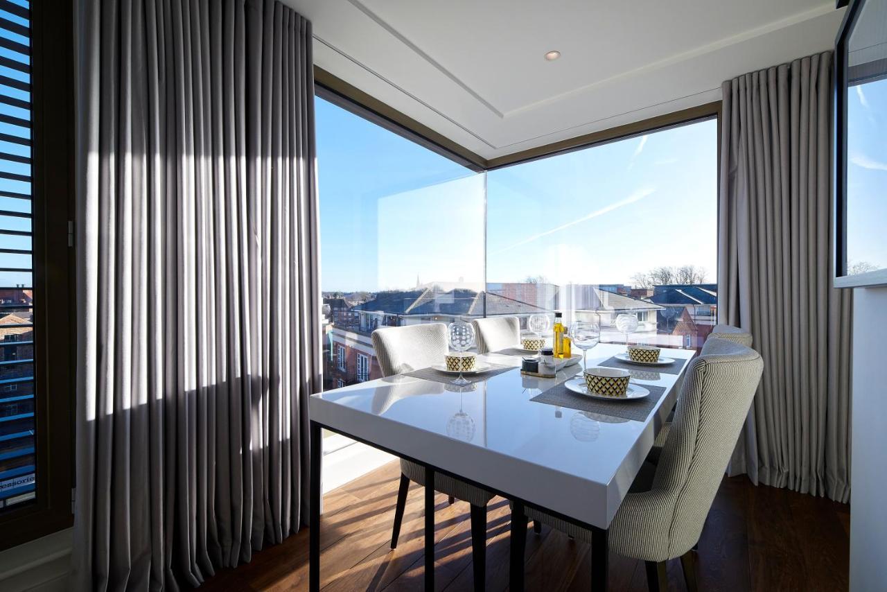 Skyview Retreat @ Ryedale House Appartement York Buitenkant foto