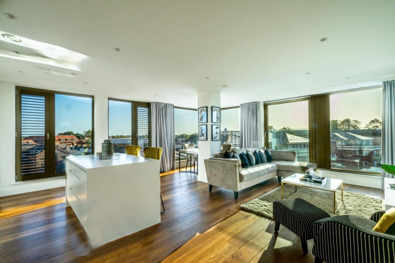 Skyview Retreat @ Ryedale House Appartement York Buitenkant foto